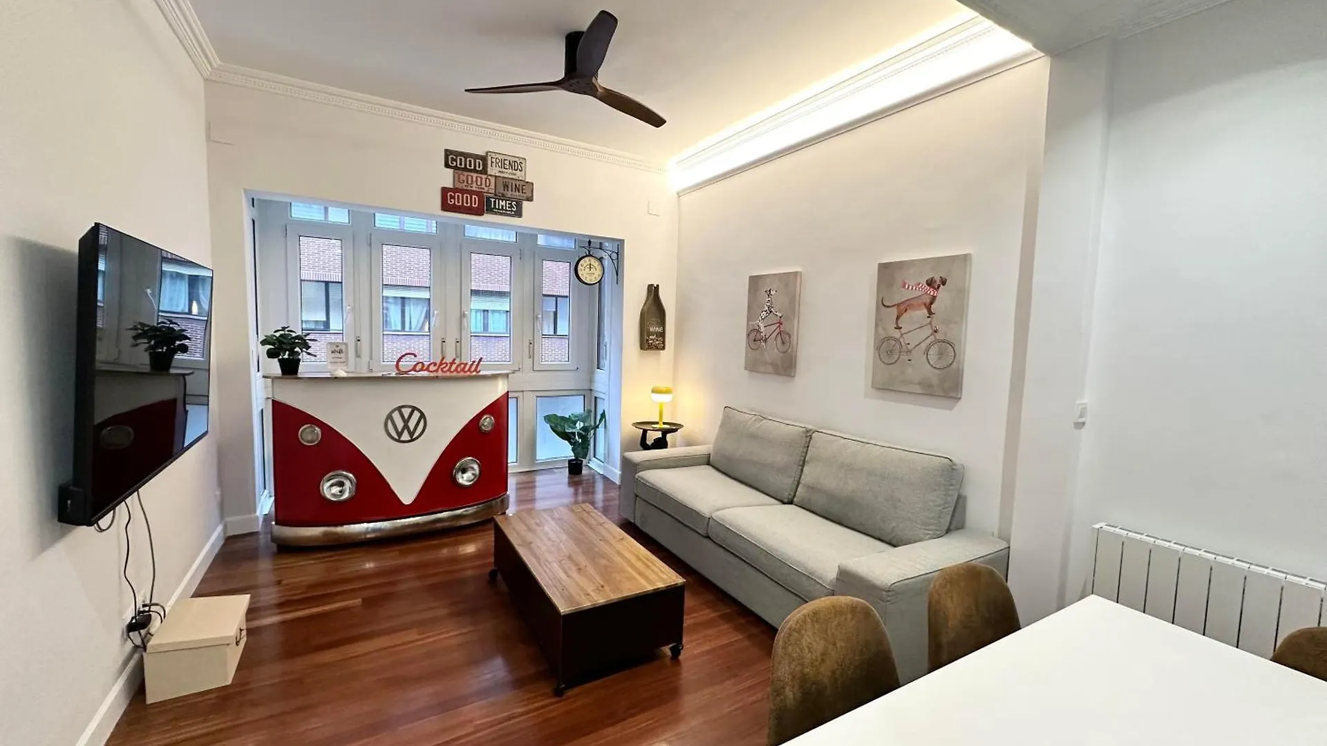 Central Moyua By Sleep In Bilbao location